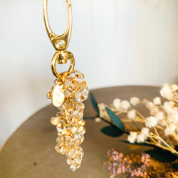 大人シンプル ガラスビーズのキーホルダー✳︎シャラシャラ