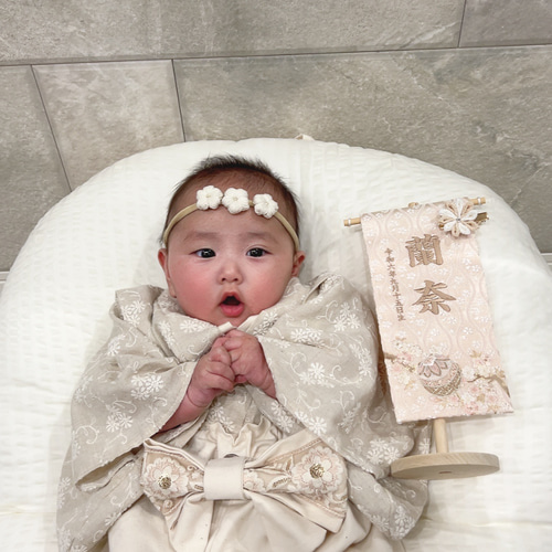 くすみカラー♪♪小さく可愛いお名前旗♪【刺繍の名前旗/命名旗 くすみカラー♪♪小さく可愛いお名前旗♪【刺繍の名前旗/命名旗