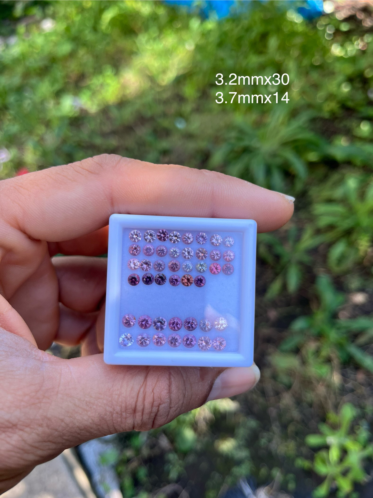 3.2mm/3.7mmピンクスピネルルース天然石　ジュエリー用 pinkspinel