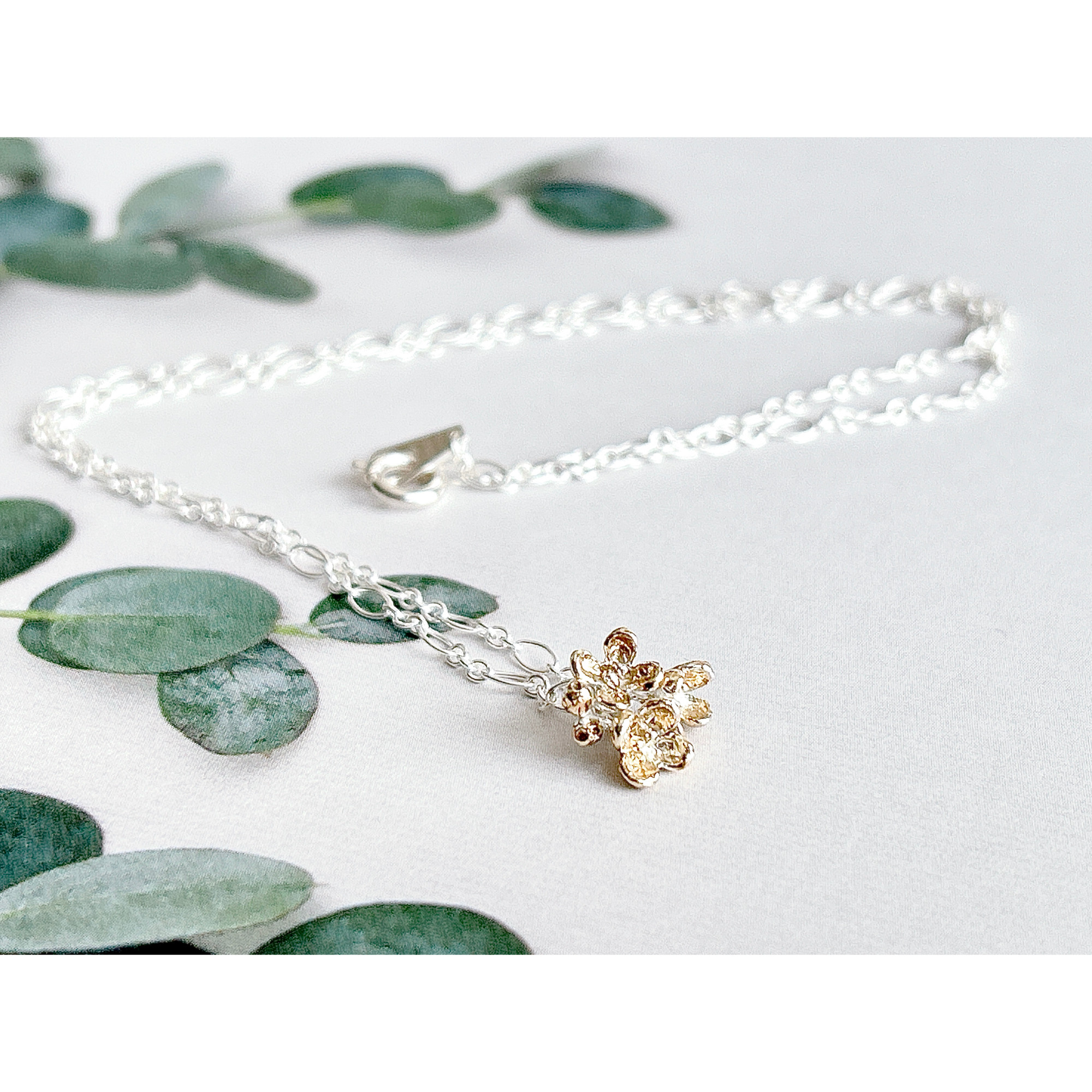 金木犀ネックレス