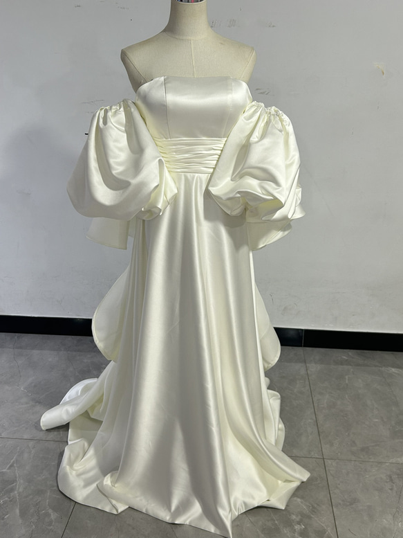 高級サテン アイボリーカラードレスふっくら柔らかなバックリボン  