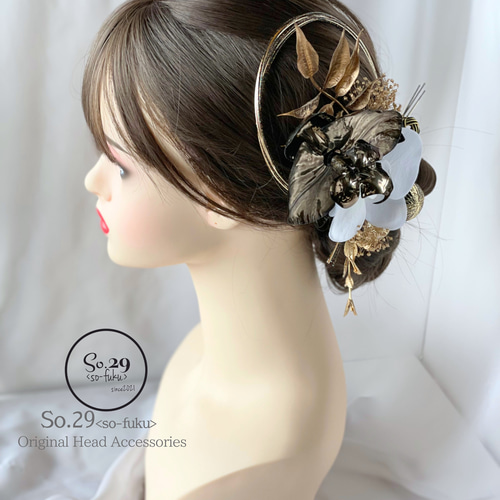 和装 髪飾り 白黒 市松 房付き 20％OFF☆16周年記念SALE／ 髪飾り 市松 ちりめん生地 リボン 椿