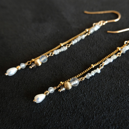 【1238】ダイヤチェーンのロングピアス／イヤリング 原石ダイヤのロングピアス（ステーションチェーン付きSタイプ