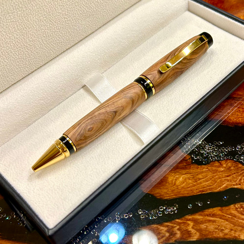 万年筆　屋久杉　光明杢 プラチナ万年筆 万年筆 ＃3776 屋久杉 PTB-50000YN #62 ギフト