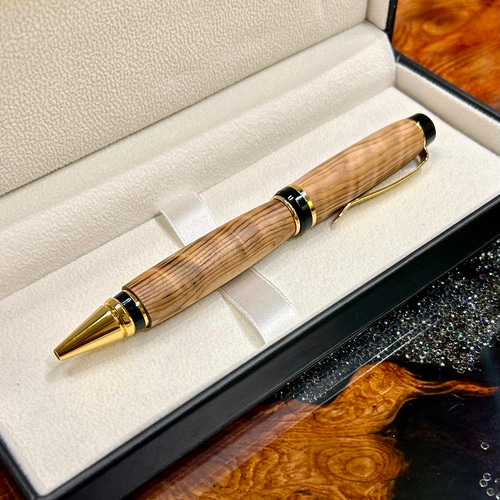 木軸ペン　屋久杉　虎杢 木軸ペン屋久杉虎杢