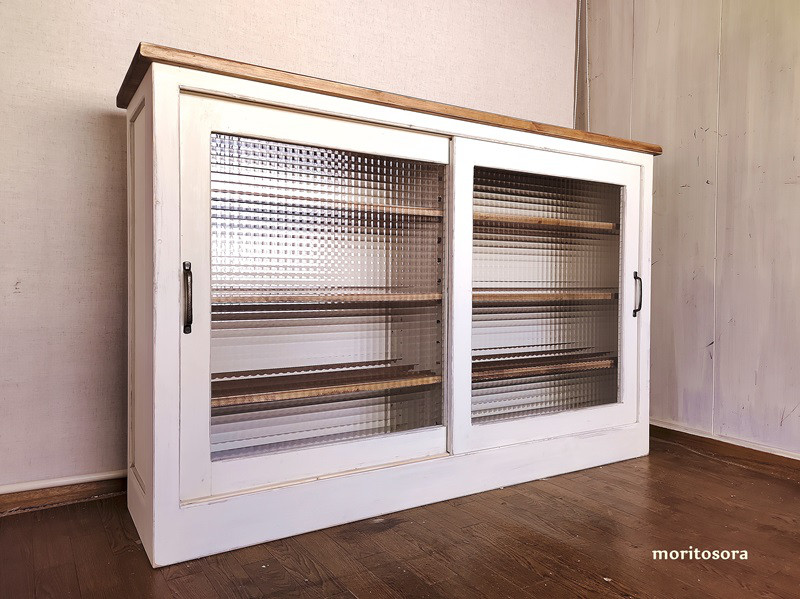 ■2025新作■　ガラスキャビネットHKD1400