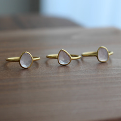 玫瑰石英戒指（黃銅） 第5張的照片