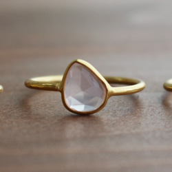 玫瑰石英戒指（黃銅） 第7張的照片