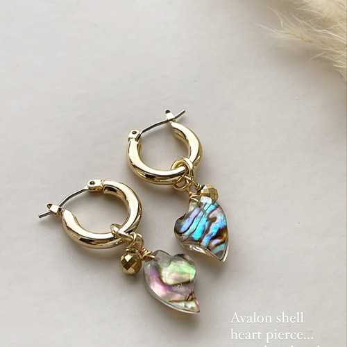 専用 アバロンシェル クリスタル ハートピアス♡ 専用 アバロンシェル クリスタル ハートピアス♡ 【公式通販】