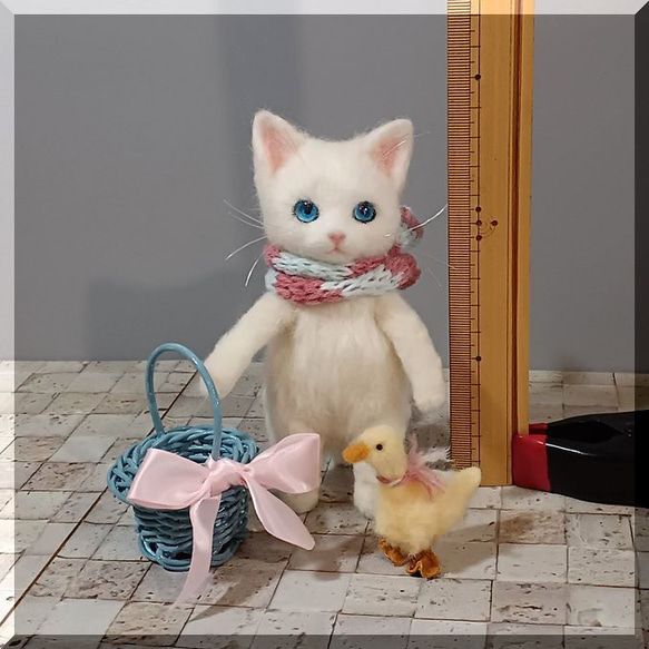 羊毛フェルト 猫 立ちニャンコ 白猫さん ねこ ネコ 猫フィギュア 羊毛