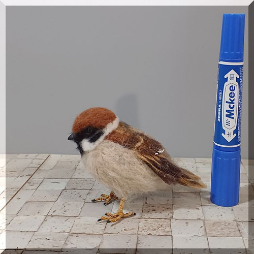 羊毛フェルト 鳥 スズメ 雀 動物フィギュア 羊毛フェルト モンブラン