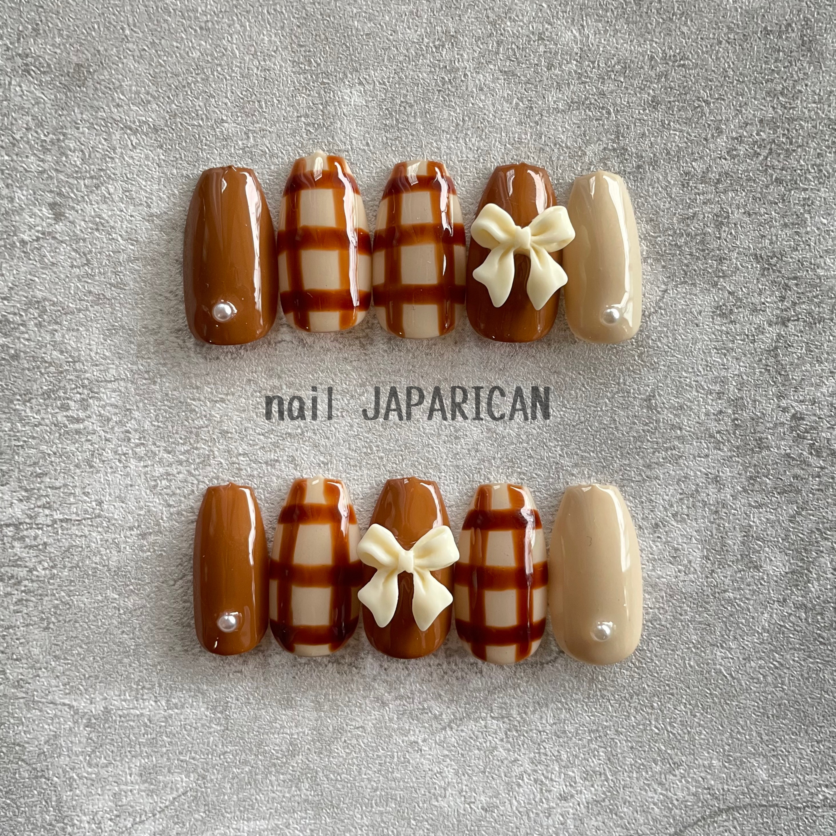 レトロリボンネイル