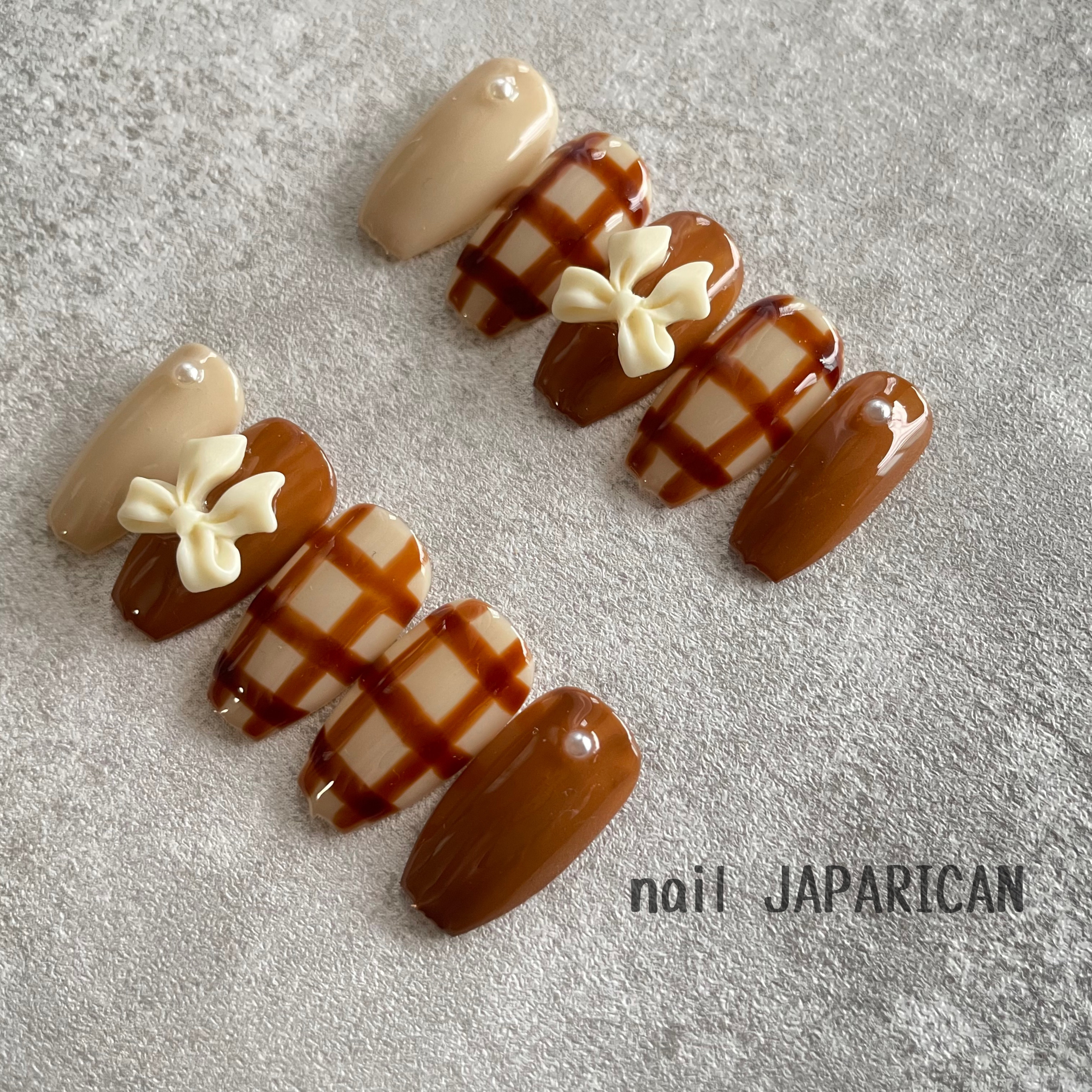 レトロリボンネイル