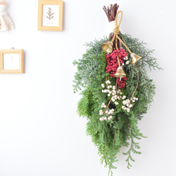 受付12月8日まで【生グリーンボリュームクリスマススワッグ】コーンフラワーとラグラス＊Creema限定 8枚目の画像