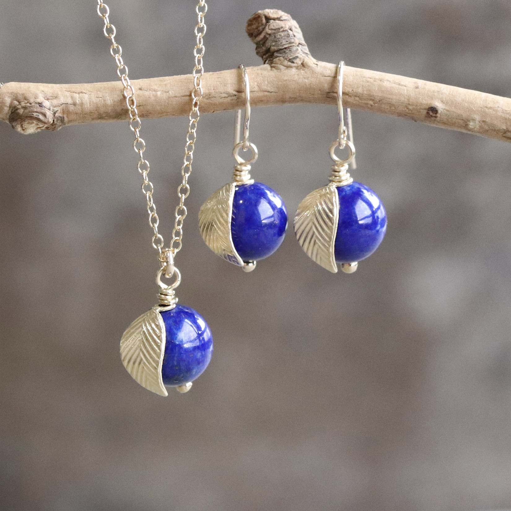 ラピス林檎 ピアス／イヤリング＋ネックレス セット｜天然石ラピスラズリ｜14Kgf — Ruri apples —