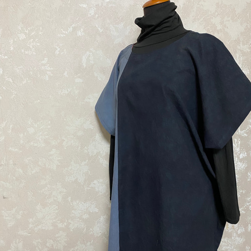 220.黒染めチュニック(襟はVネックとラウンド)刺し子＊型染め＊赤染め 