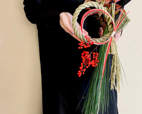 10.大王松しめ縄 フレッシュ大王松と南天の正月飾り しめ縄・しめ飾り フロイデザイン