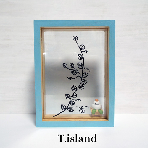 ガラスアート【掘り出し物2026】＊自立・壁掛け両方使えるフレーム付