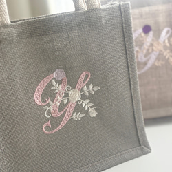 刺繍トートバッグ　ハンドメイド刺繍　大きめサイズ Amazon | 刺繍キット 初心者 セット 花 刺しゅう キャンバス