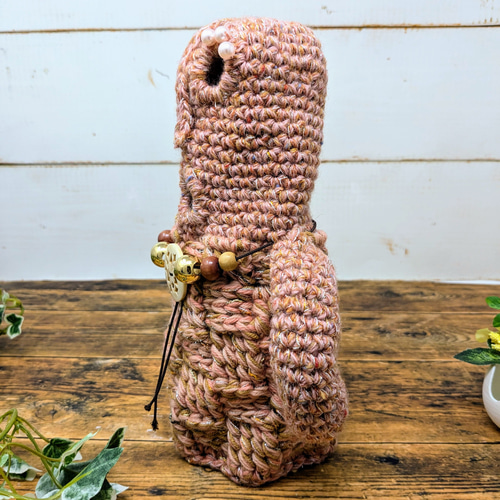 かぎ針編みのハニワちゃん（インカローズ） あみぐるみ Nobuko Tada