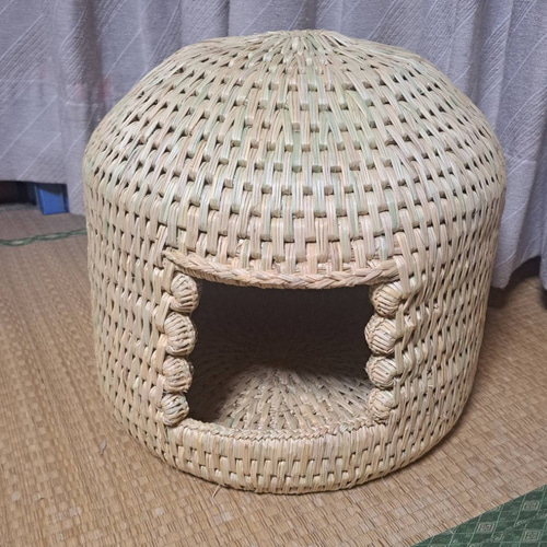 猫ちぐら(稲わら製品)、猫の家、わら細工 作品no.87 ハウス 猫ちぐら(稲わら製品)、猫の家、わら細工 作品no.87 ハウス