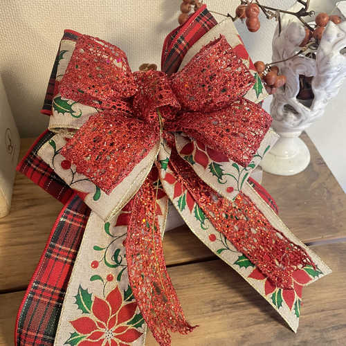 * antique sheep ❀ クリスマスの羊さん (水色リボンと鈴♪) antique sheep ❀ クリスマスの羊さん (水色リボンと鈴♪)