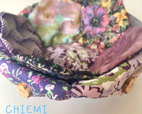 ♡専用♡ハンドメイドパッチワーク小物 ⸜(*´ᗜ｀*)⸝ ハンドメイド＊パッチワーク＊小物入れ＊コースター10枚 商品
