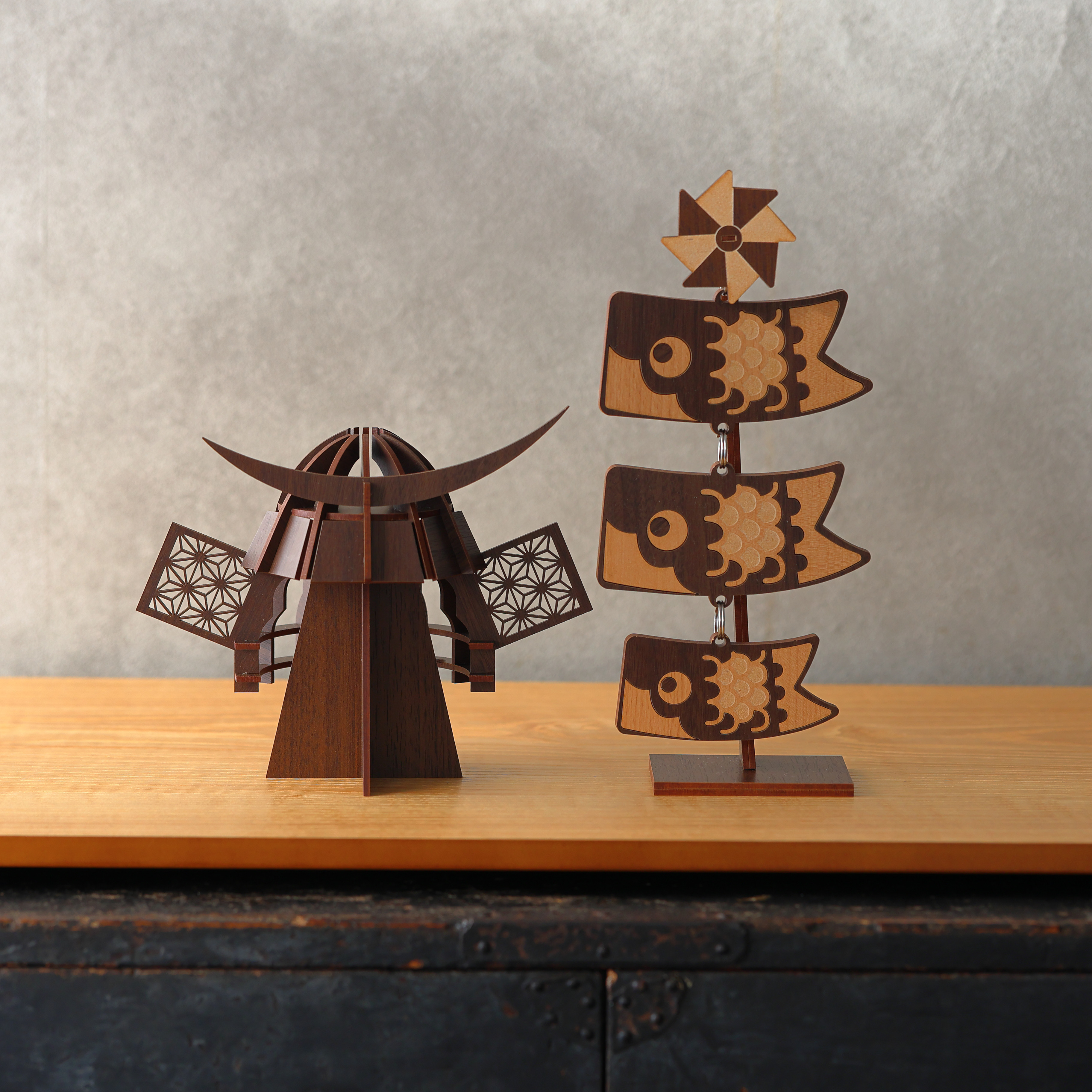 【送料無料】木製鯉のぼりと兜☆端午の節句　コンパクトタイプ