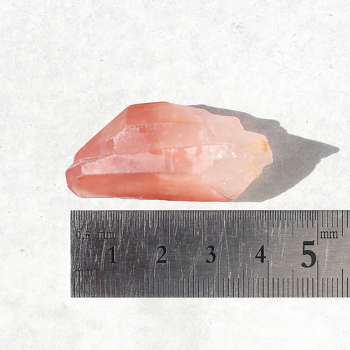 ディープピンクレムリアンシード 天然石 水晶 鉱物 一点物 ツインレイ ディープピンクレムリアンシード 天然石 水晶 鉱物 一点物