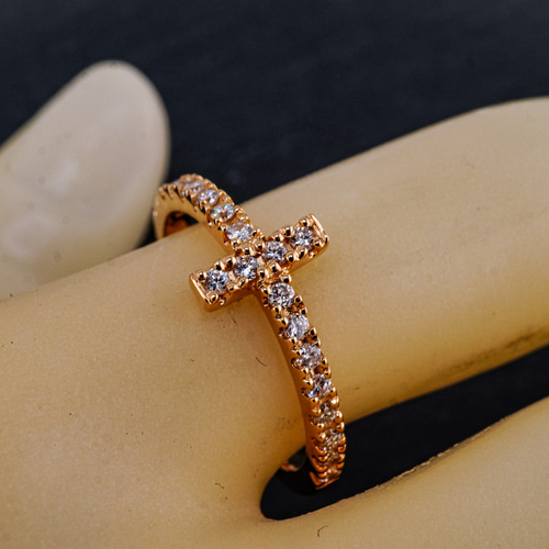 K18 天然ダイヤモンド クロスリング G-002 指輪・リング Atelier Maru