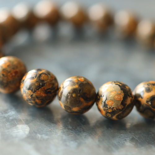 独創的なヒョウ柄☆…☆レオパードスキンジャスパー：9.5ミリ