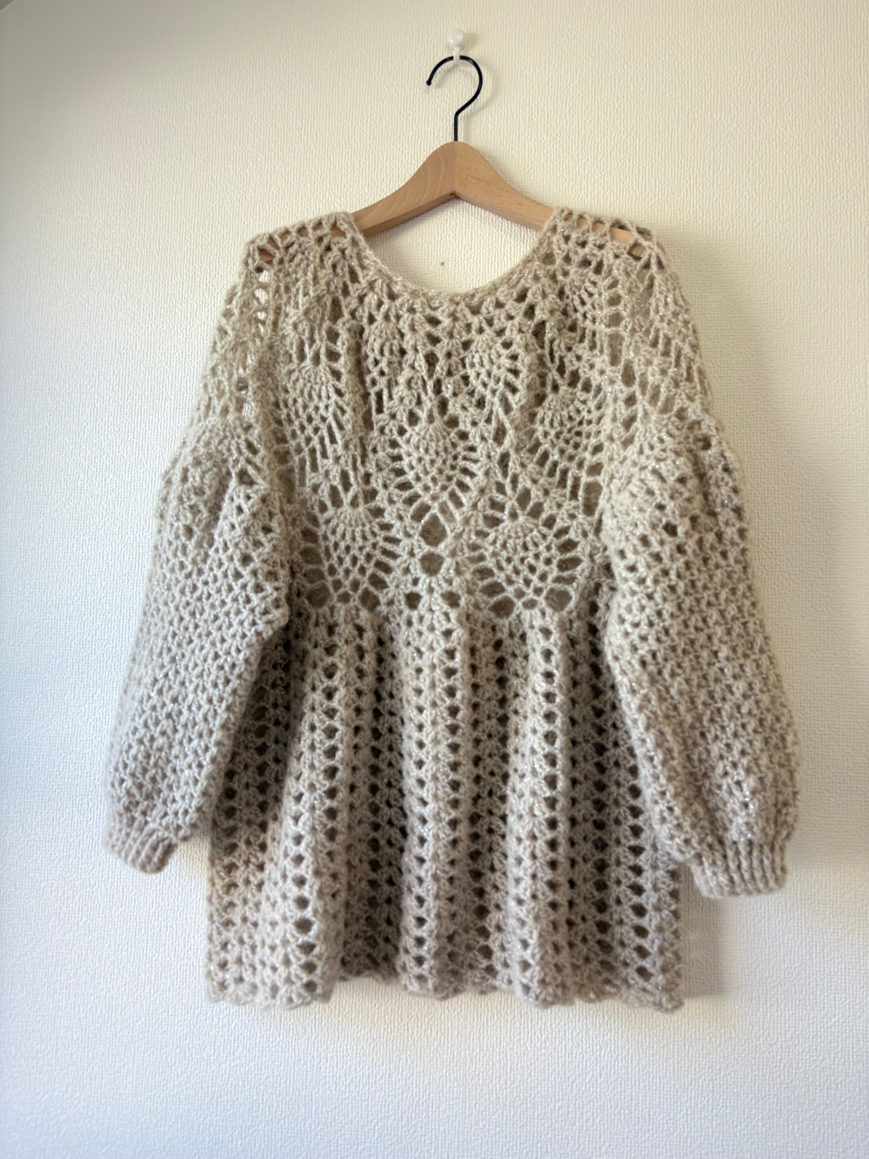 ☆handmade☆手編み ラメ入り✨グレーベージュ  ドレスアップニット