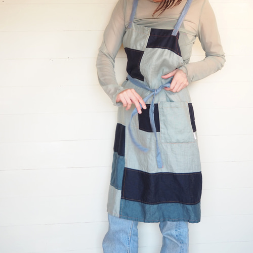 □リネンツギハギエプロン□パッチワークデザイン／ナチュラルワーク