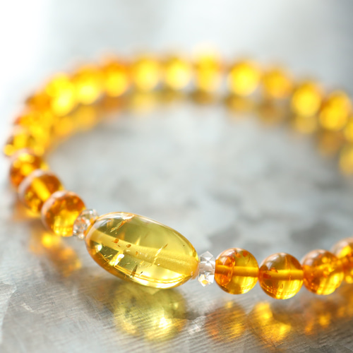☆スーパープレミアムブレス☆天然琥珀・ハニーカラーアンバー（バル