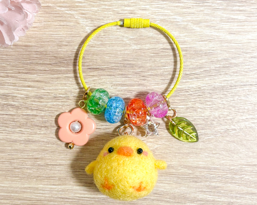 [専用　こり様]チャーム ハンドメイド 刺繍 フェルト 毛糸 ストラップ 専用 こり様]チャーム ストラップ フェルト 刺繍 ハンドメイド