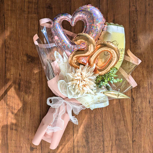 祝☆20歳！成人祝いバルーンブーケ＜PINK＞│ 二十歳 成人の日