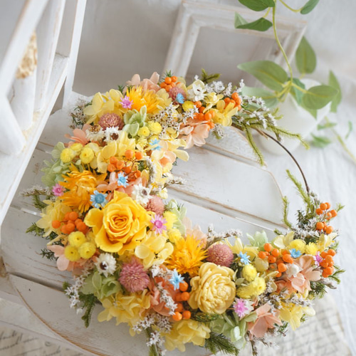 イエロー フラワーリース 造花 直径約30cm‼️あんぱん❣️3点セット イエロー フラワーリース 造花 直径約30cm‼️あんぱん様専用