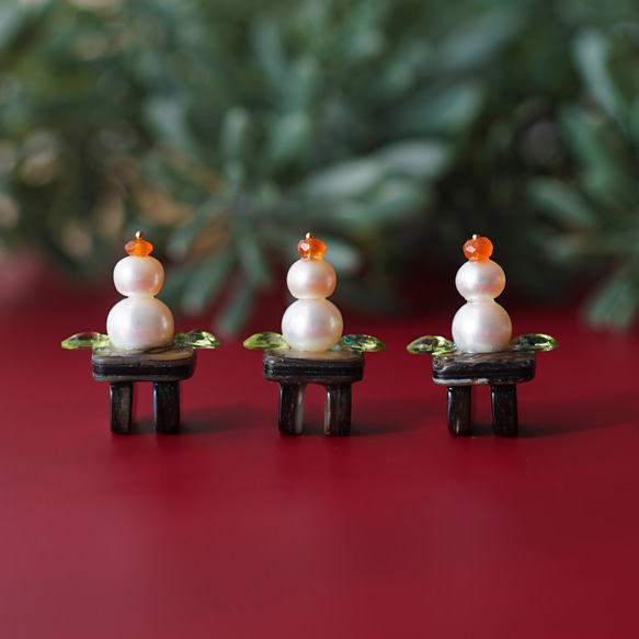 寶石鏡餅★珍珠、橄欖石、鮑魚、黑唇珍珠、紅玉髓 第8張的照片