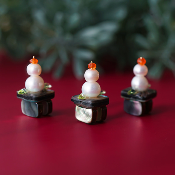 寶石鏡餅★珍珠、橄欖石、鮑魚、黑唇珍珠、紅玉髓 第6張的照片