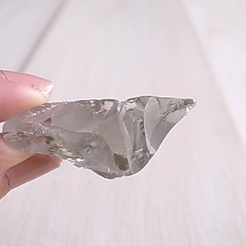 厚みしっかり 希少 レア アンダラクリスタル イスタリ 「光の守護」 原石 アンダラクリスタル イスタリ アメリカ・シェラネバダ産 天然石