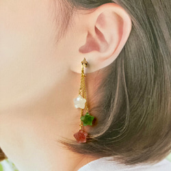 クリスマス♡マットリングとグリーンマットのフープピアス／イヤリング クリスマス♡マットリングとグリーンマットのフープピアス／イヤリング