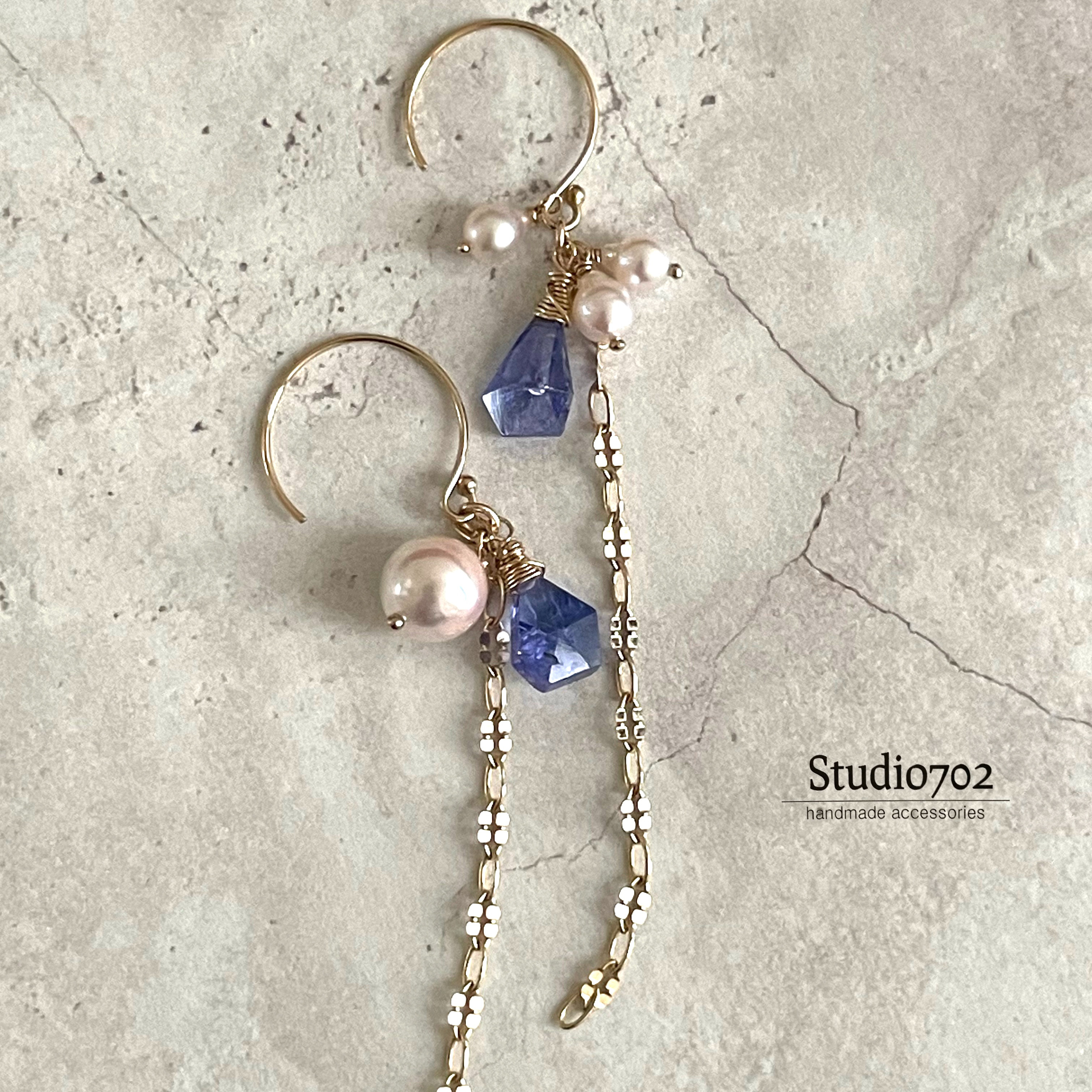 14kgf タンザナイト、アコやバロックパールアシンメトリーピアス