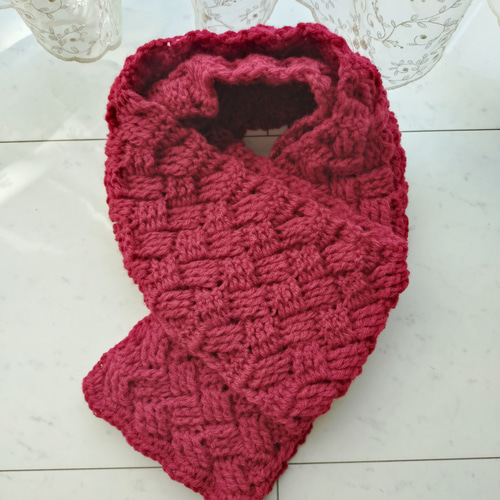 マフラー クロス ブロック チェック 赤 レッド 模様 柄 編み 手編み