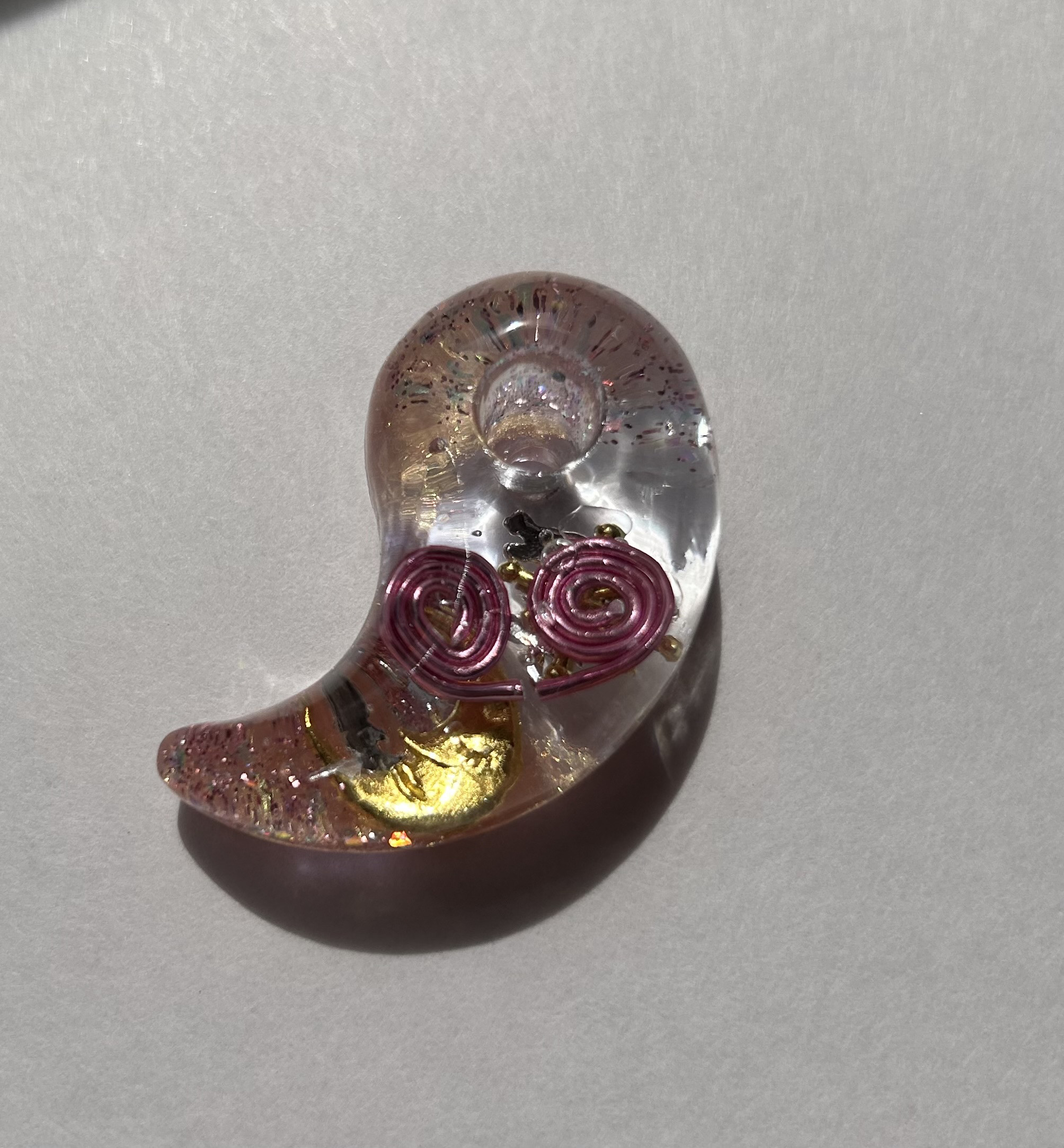 勾玉ペンダント