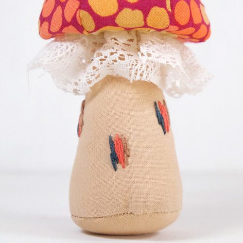 Fabric Kinoko 13 】（きのこの針山） その他雑貨 小物屋かぬ 通販