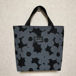 花柄（黒）トートバッグ トートバッグ kumi 通販 18502521｜Creema