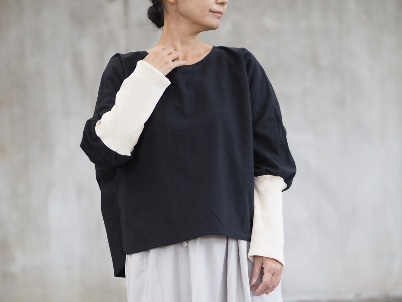 暖かリブ付き起毛トップス／ブラック