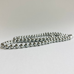 樹脂パール2Wayオールノットロングネックレス/エンドレス加工/8mm約120cm/グレー/made in japan 2枚目の画像