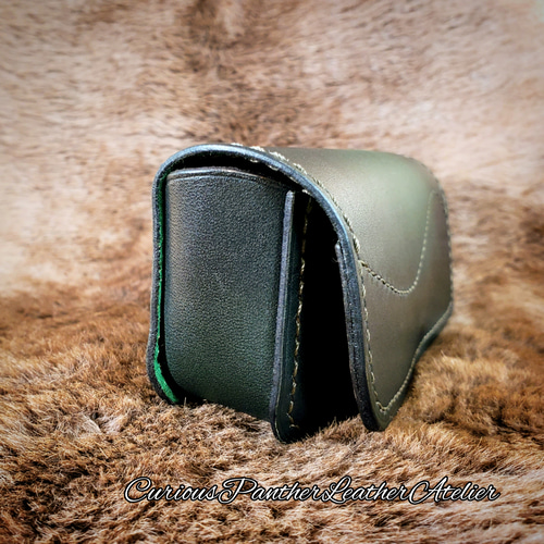 ブラックオリーブの眼鏡ケース】緑 オリーブ 深緑 濃い緑 メメンズ