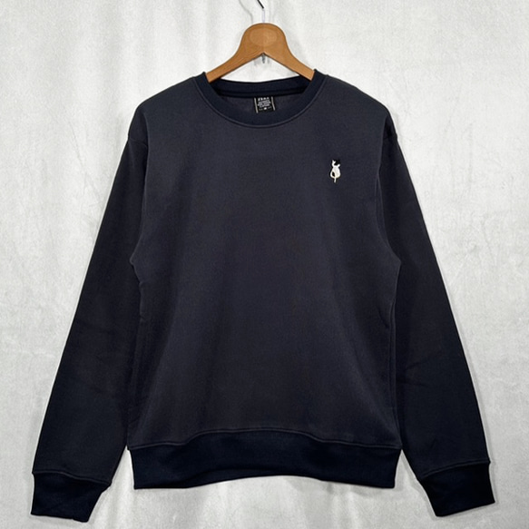 【選べる１１色展開】【秋冬の1枚】三毛猫のワンポイント刺繍 暖か裏起毛フリース生地 長袖スウェット/トレーナー 14枚目の画像